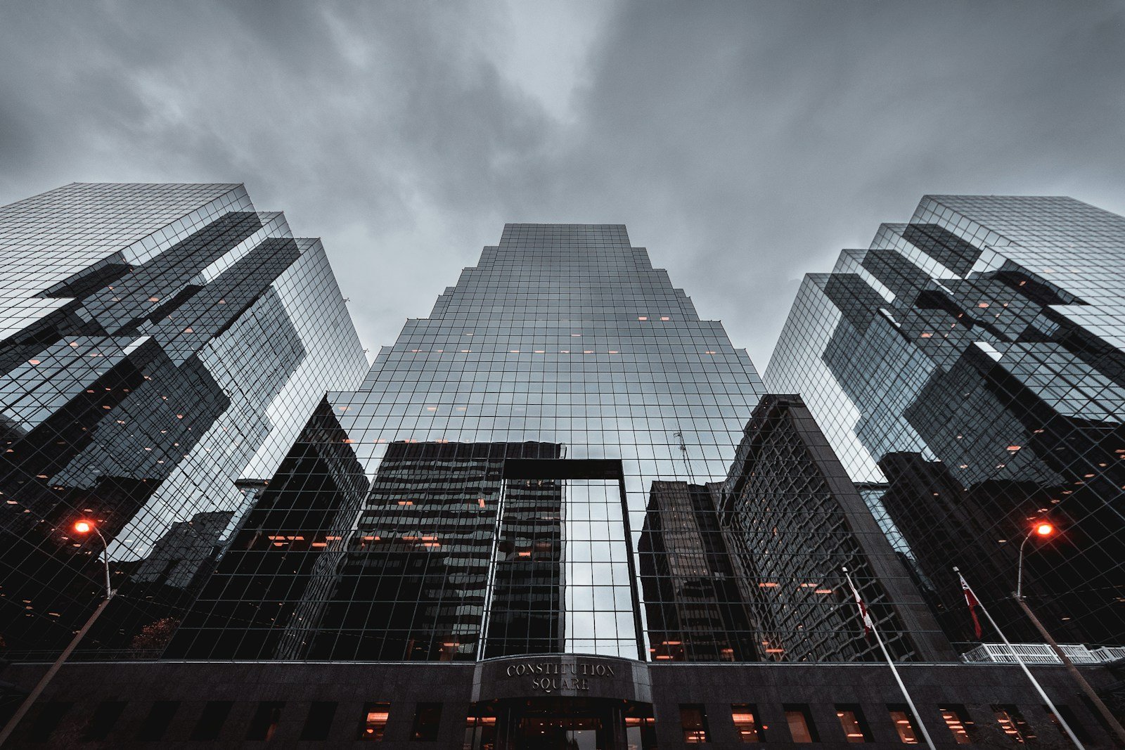 How to Read a Building Facade